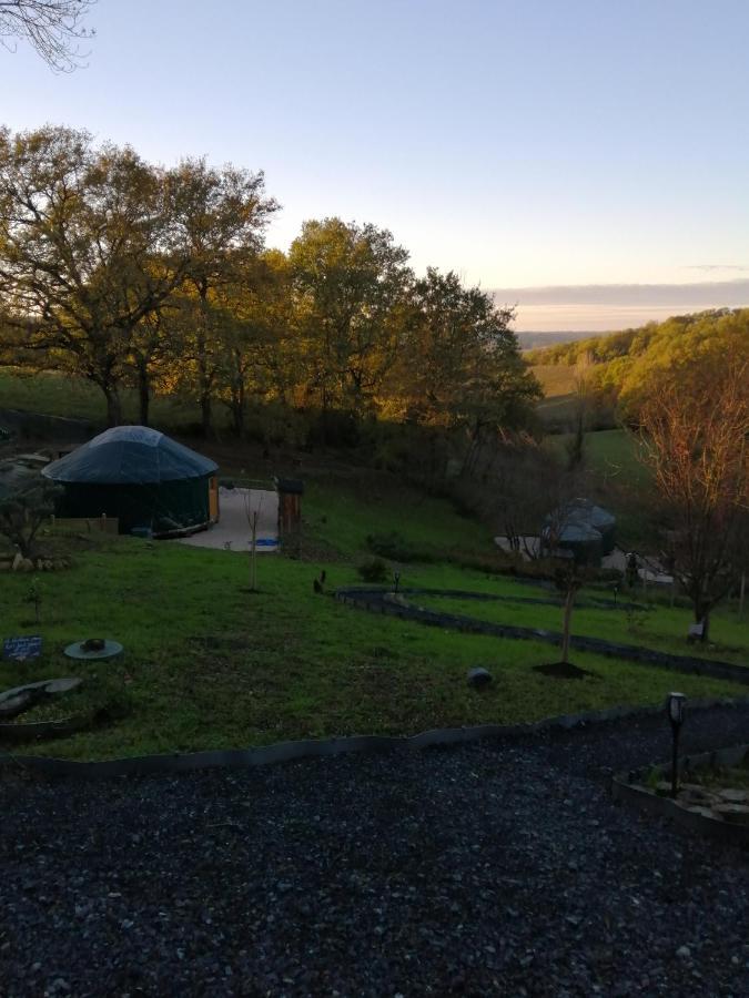 Yourtes Coccinelles Luxury tent Conchez-de-Bearn